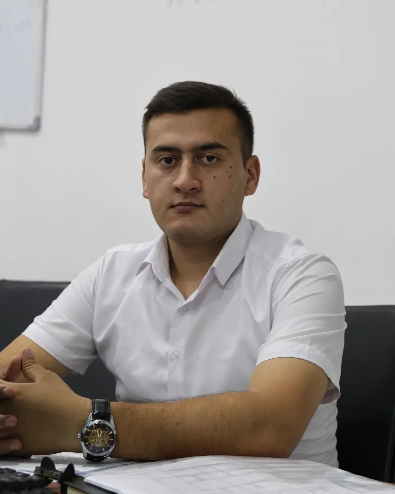 Сафаров Манучеҳр